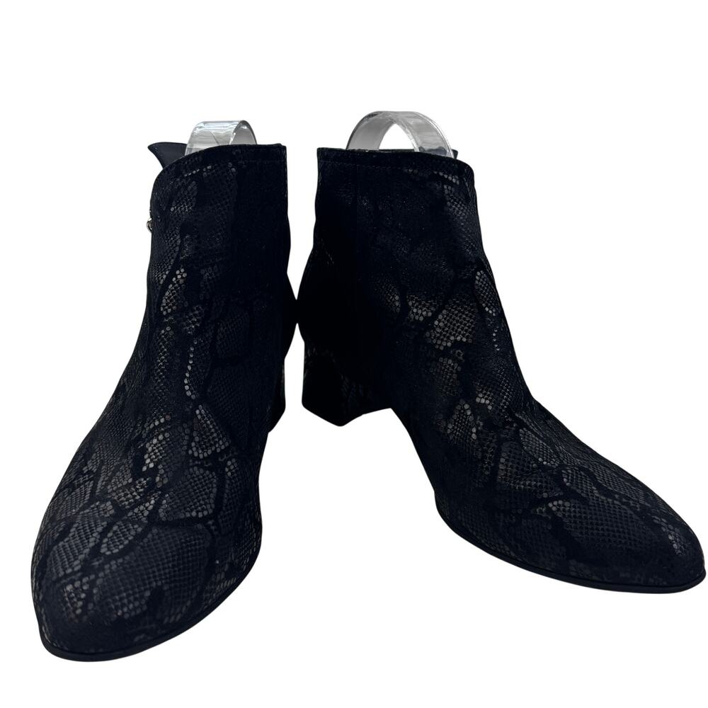 BeautiFeel Soft Leather Suede Reptile Embossed Zipper Booties Women's 39/8-8.5